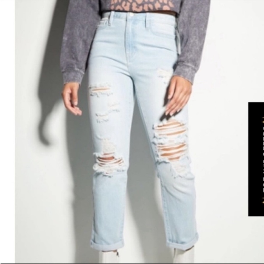 Mavi Mid Rise Emma Distressed Light Wash Jeans